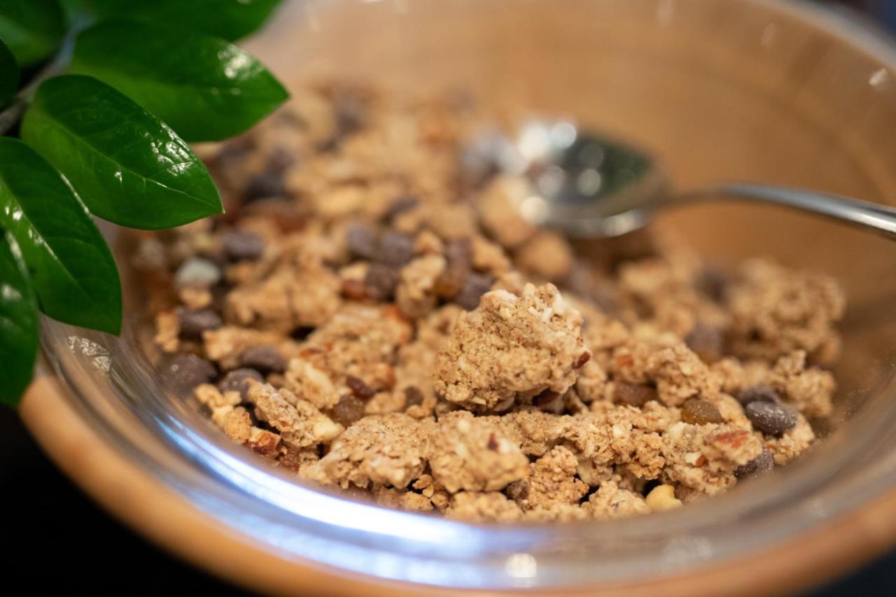 Hyatt Regency Thessaloniki Hotel Ngoại thất bức ảnh A bowl of dried and ground black salt