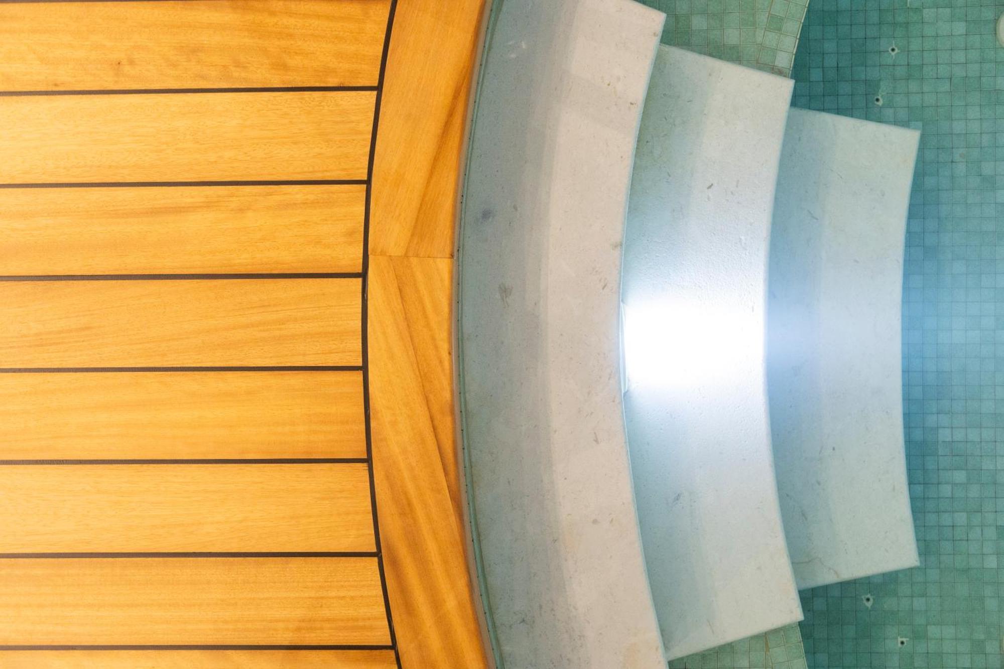 Hyatt Regency Thessaloniki Hotel Ngoại thất bức ảnh The staircase
